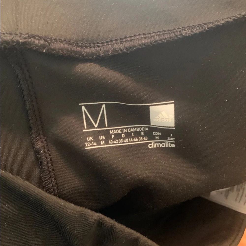 (SOLD) Adidas Logo Leggings - Picture 9 of 12